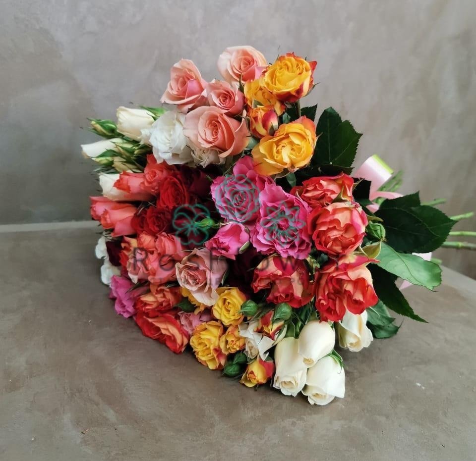 Букет цветов из: Розы в Больших Салах