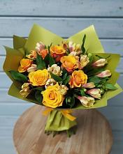 Букет цветов из:  Альстромерии и Розы #REPLACE_PRED# Больших Салах