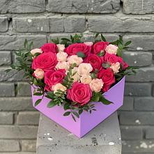 Цветочная композиция из Розы в коробке #REPLACE_PRED# Больших Салах
