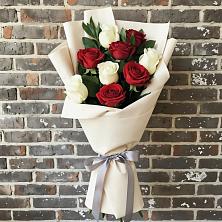 Букет цветов из:  Розы в Больших Салах