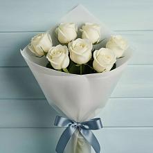 Букет 7 Белых роз Эдлесс Лав в Больших Салах
