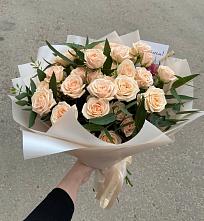 Букет Кремовые розы Латте в Больших Салах