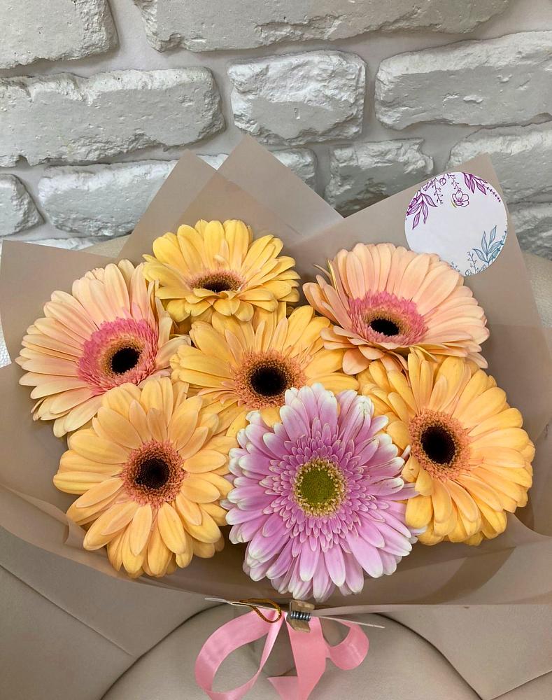 Букет цветов из: Герберы в Больших Салах