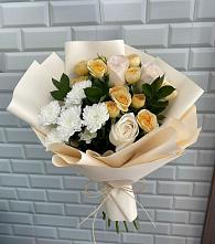 Букет цветов из:  Розы и Хризантемы в Больших Салах
