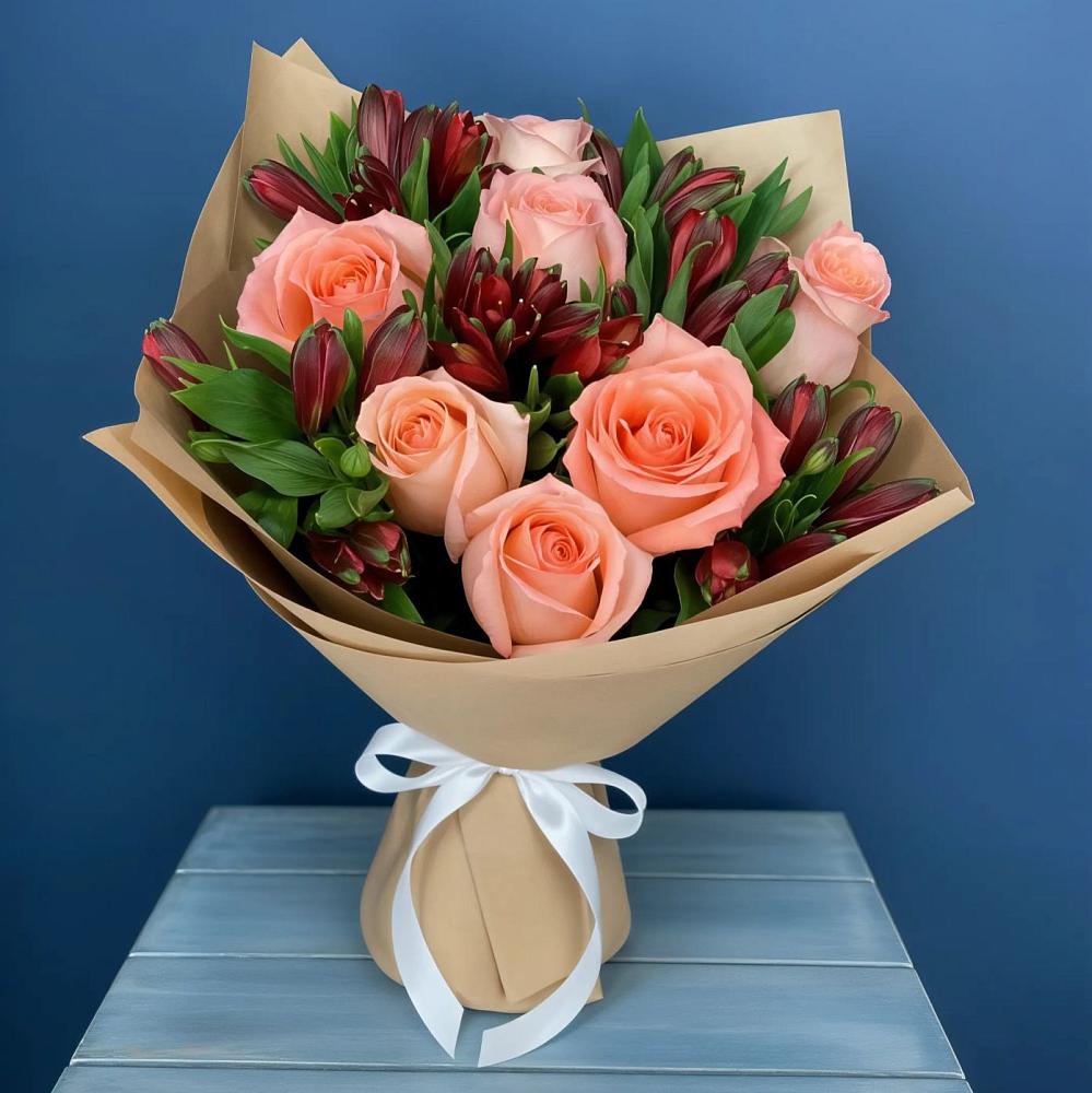 Букет цветов из: Розы и Альстромерии в Больших Салах