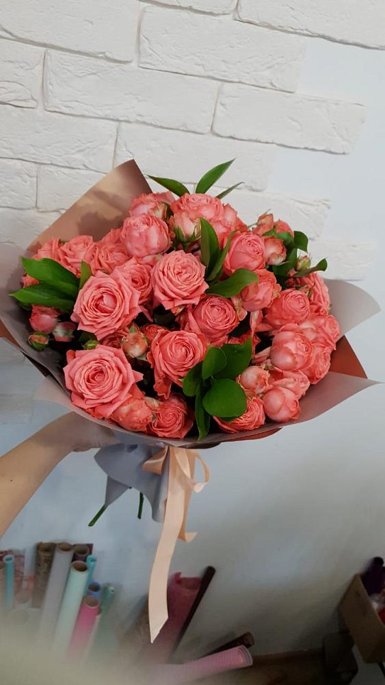 Букет цветов из: Розы в Больших Салах