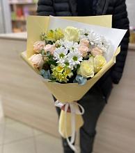 Букет цветов из:  Альстромерии, Розы и Хризантемы в Больших Салах