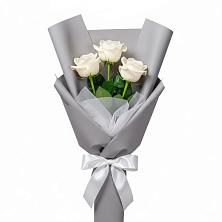Букет 3 белые розы в Больших Салах