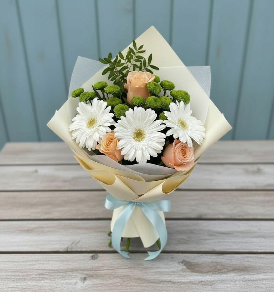 Букет цветов из: Герберы, Розы и Хризантемы в Больших Салах