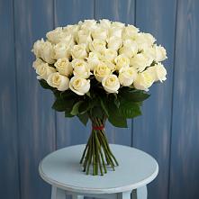 Букет 51 Белая роза Эдлесс Лав в Больших Салах