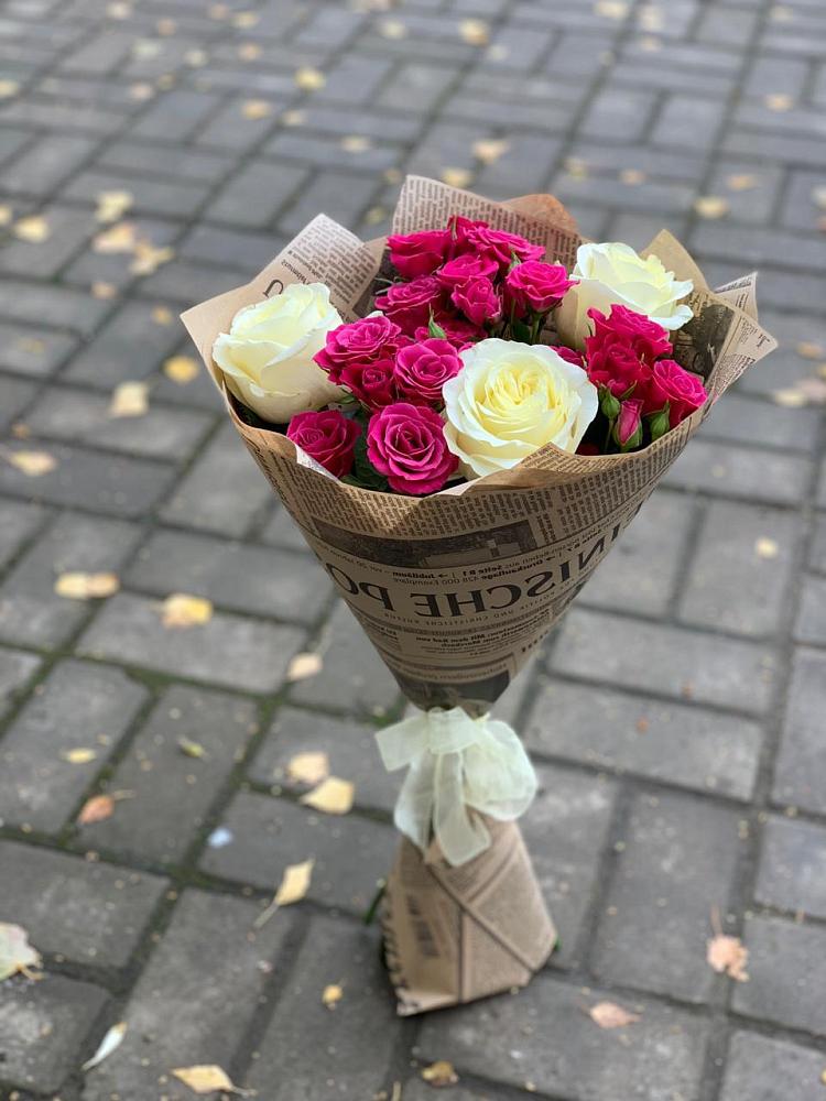 Букет цветов из: Розы в Больших Салах