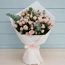 Букет цветов из:  Розы в Больших Салах