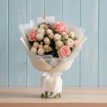 Букет цветов из:  Розы в Больших Салах