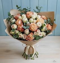 Букет цветов из:  Альстромерии и Розы в Больших Салах