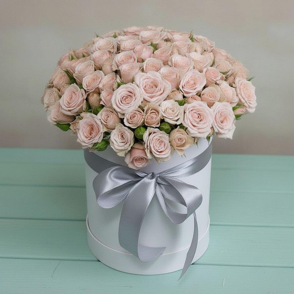 Цветочная композиция из Розы в шляпной коробке в Больших Салах