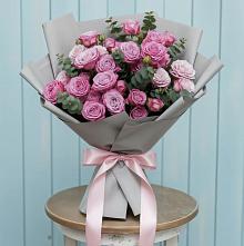 Букет цветов из:  Розы в Больших Салах